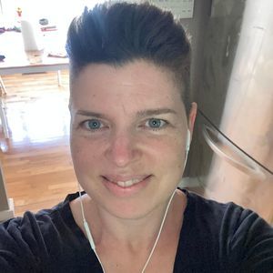 Meet your Posher, Melissa